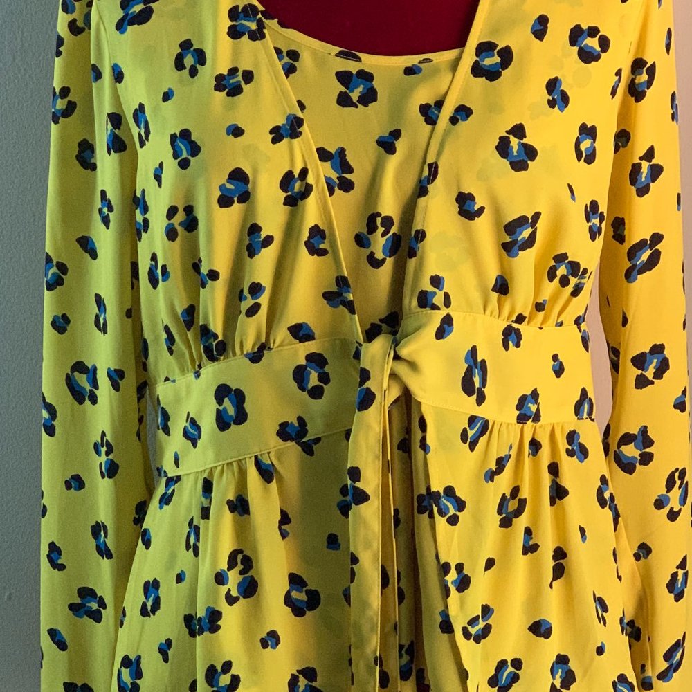 CAbi Yellow Leopard-Print Tie-Front Tunic